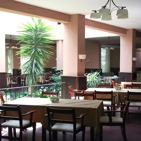 Oasis Park - New Managment 3* Несебр