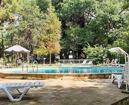 Oasis Park - New Managment Отель Несебр