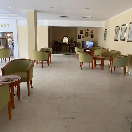 Oasis Park - New Managment Otel 3*