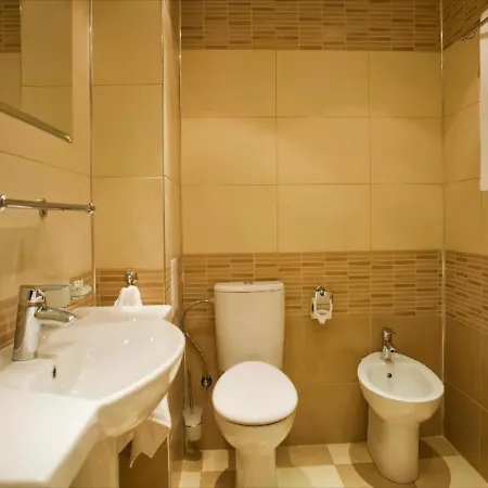 Otel Oasis Park - New Managment