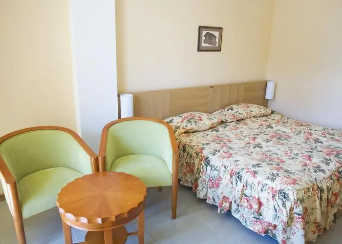 Oasis Park - New Managment 3*